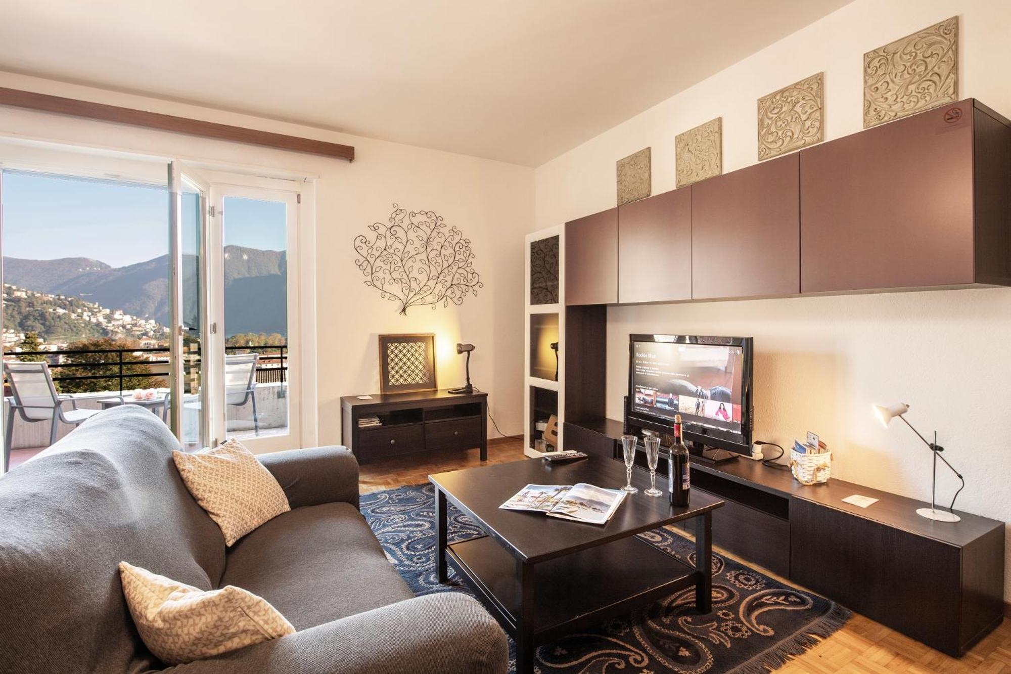 Santiago Home - Happy Rentals لوغانو المظهر الخارجي الصورة